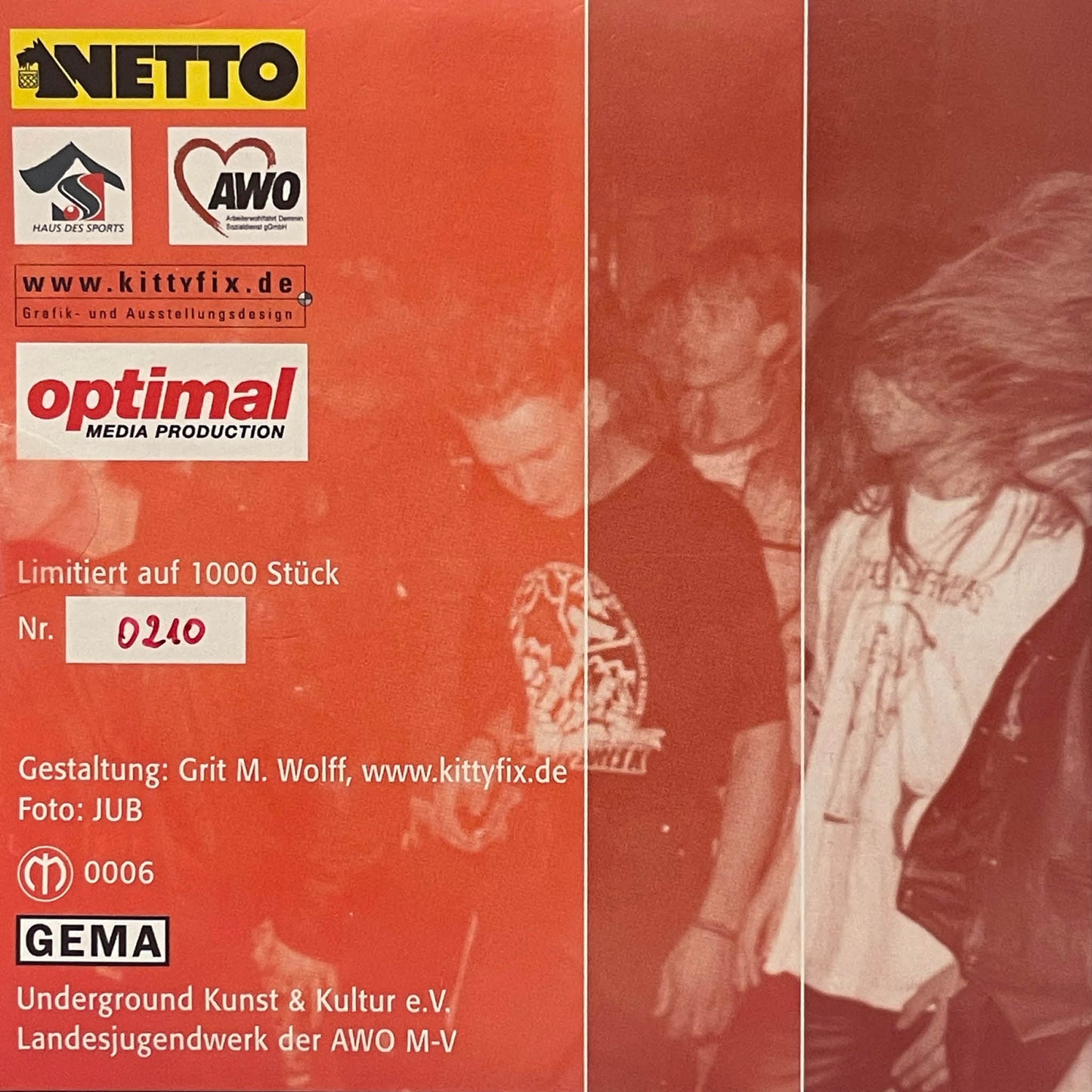 Sensationeller Lagerfund: BANDS BATTLE 2004, 2CD, 34 Songs von Bands aus dem deutschen Metal-Underground + ein paar internationale Kult-Acts (solange Vorrat reicht/Kunden mit laufenden Bestellungen bekommen Versand zurück)